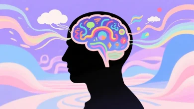 Pastel tonlarda hayali bir zihin haritası: insan silüetinin kafasının içinde renkli, dalgalandıkça şekillenen düşünceler, bulutlar ve simgeler; arka planda yumuşak mor, mavi ve pembe tonlarla soyut bir gerçeklik algısı